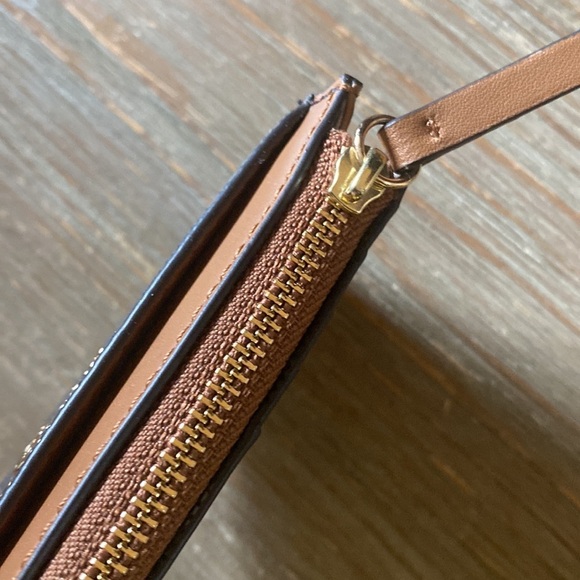 Michael Kors Jet Set Charm Slim Card Case brown with zipper - Picture 4 of 8